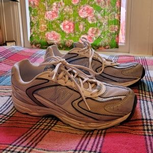 New balance MR 530